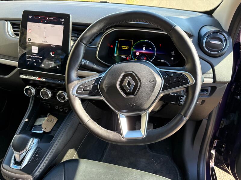 RENAULT ZOE