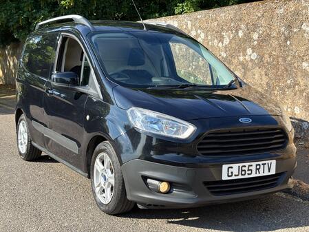 FORD TRANSIT COURIER 1.0 EcoBoost Trend