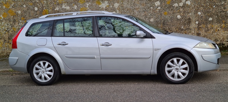 RENAULT MEGANE