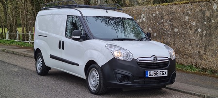 VAUXHALL COMBO L2H1 2300 CDTI