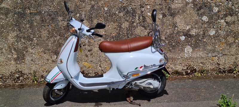 PIAGGIO Vespa