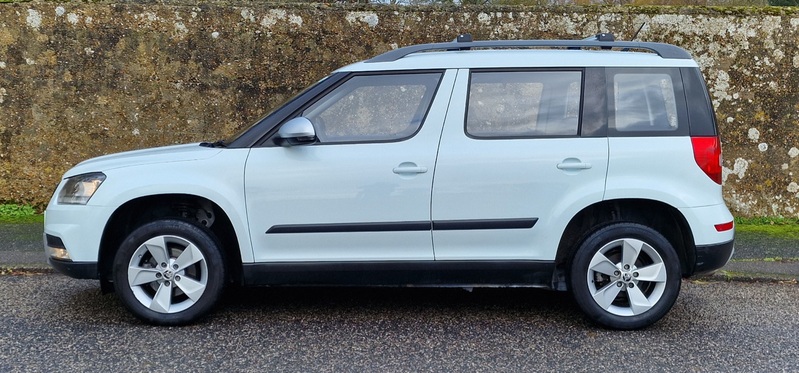 SKODA YETI