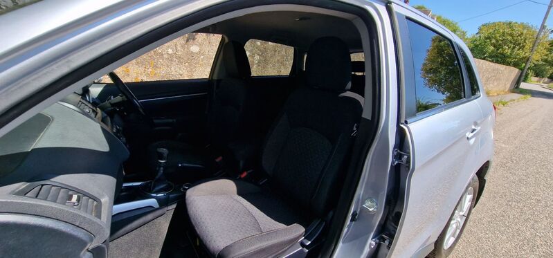 MITSUBISHI ASX