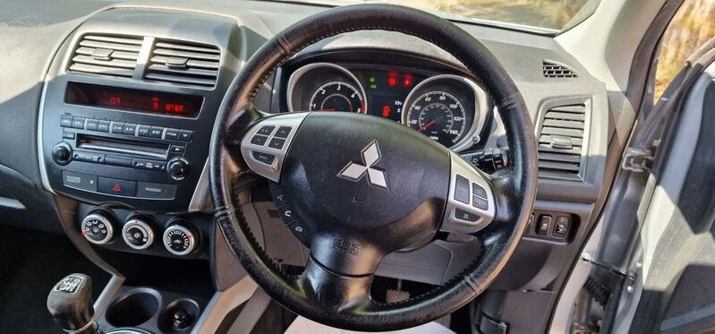 MITSUBISHI ASX